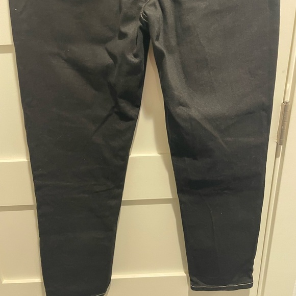 EVERLANE The Cheeky Jean Black with White Stitiching - Picture 9 of 10